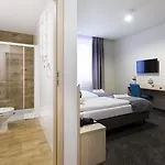 Silver Hotel 3*